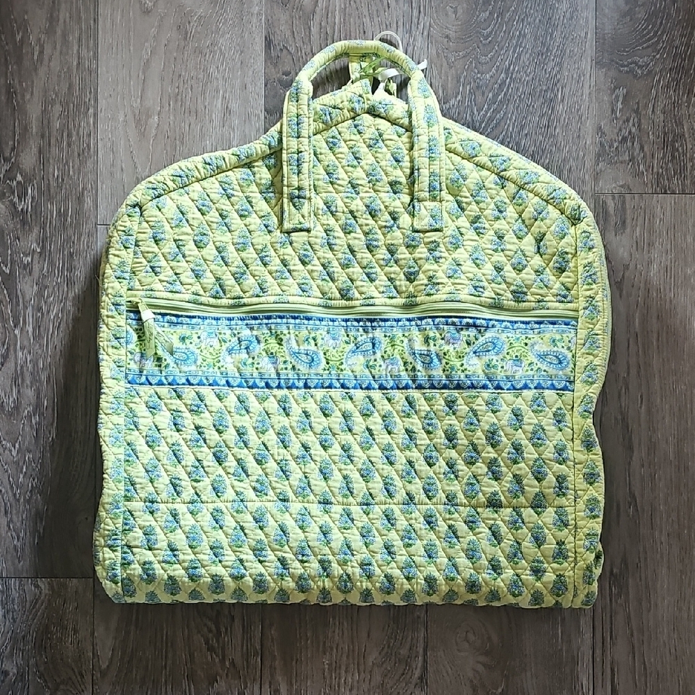 Vera Bradley Green Quilted Travel Bag - Picture 3 of 6